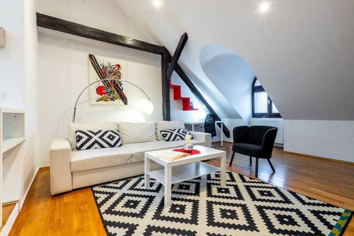 Modern Apartment Centrally Located 자그레브 외부 사진