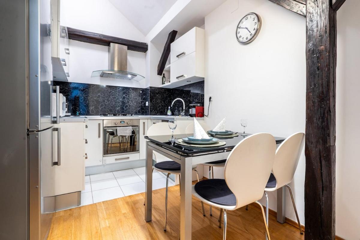 Modern Apartment Centrally Located 자그레브 외부 사진