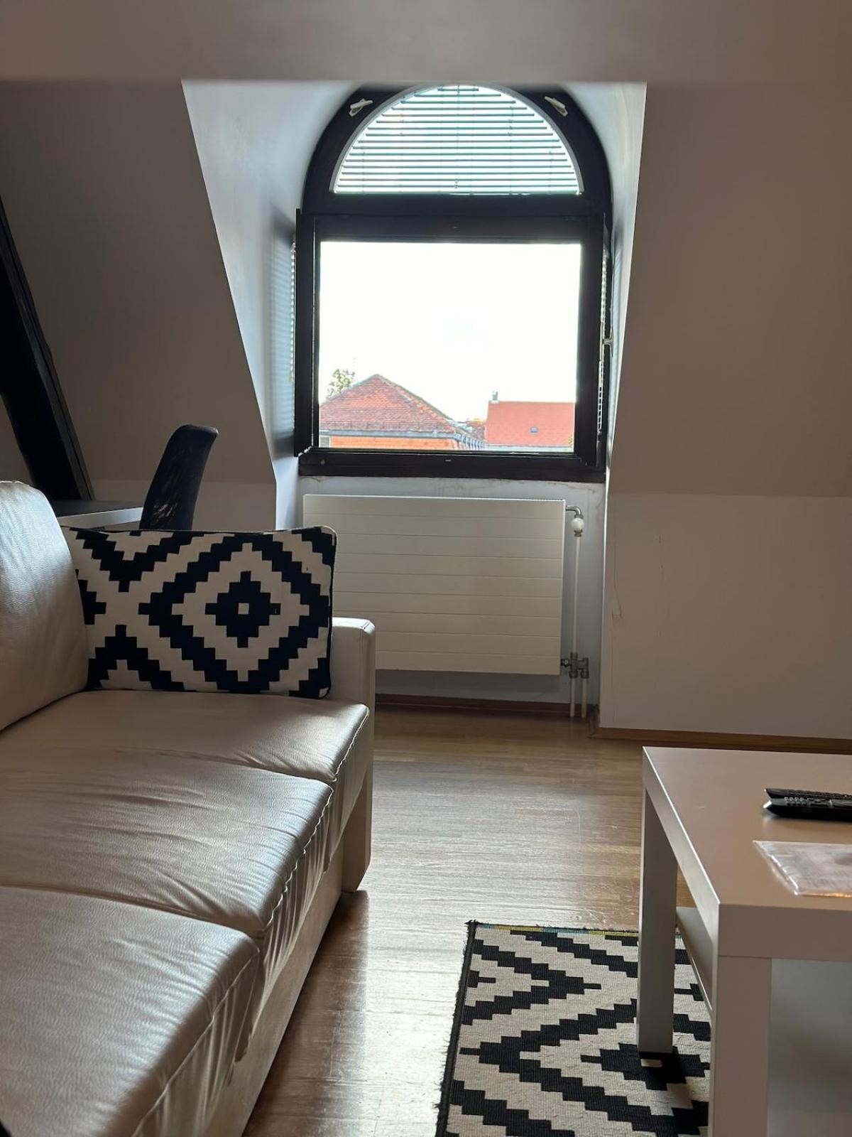Modern Apartment Centrally Located 자그레브 외부 사진